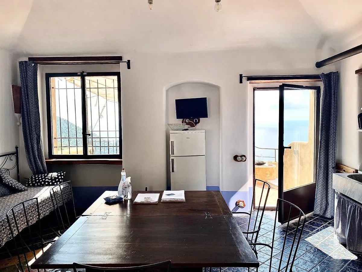Casa Vacanze A Lea L'Ua Finale Ligure Vakantiehuis