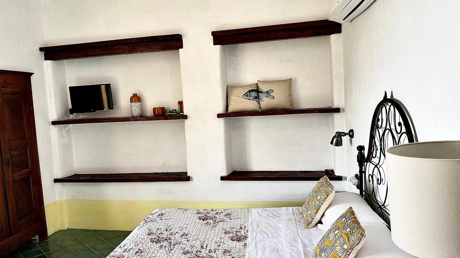Casa Vacanze A Lea L'Ua Finale Ligure 0*,  Italië